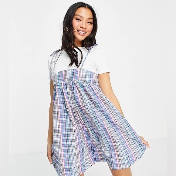 ASOS DESIGN Petites Self Tie Shoulder Stripe Swing Plaid Checker Romper Size 2 - Picture 1 of 10
